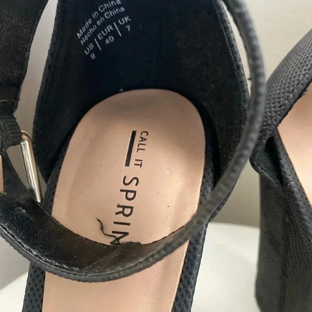 Call It Spring Black Block Heel Sandals Size 9 Ankle Strap Textured Dress Shoe - Picture 8 of 9